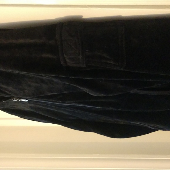 Y2K BCBG Maxazria velour 2 piece matching track outfit - Picture 4 of 13